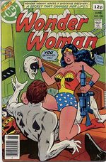 couverture, jaquette Wonder Woman Issues V1 (1942 - 1986) 256