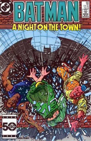 couverture, jaquette Batman 392  - A Town On The NightIssues V1 (1940 - 2011) (DC Comics) Comics