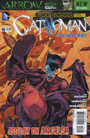 couverture, jaquette Catwoman 16  - Battle In BlackIssues V4 (2011 - 2016) (DC Comics) Comics