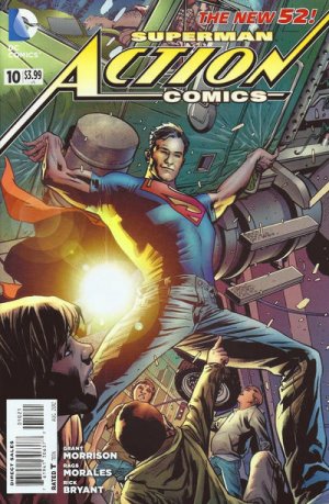 Action Comics 10 - Bulletproof (Hitch Variant)