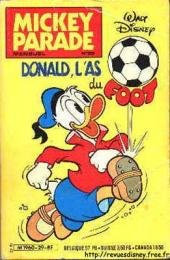 couverture, jaquette Mickey Parade 29  - Donald, l'as du foot (Disney Hachette Presse) Périodique