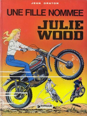 Julie Wood 1 - Une fille nommée Julie Wood
