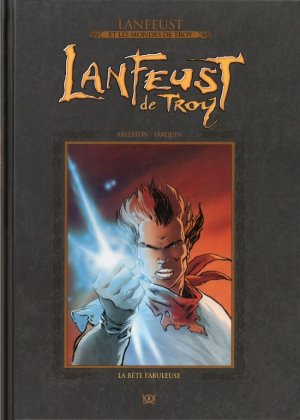 couverture, jaquette Lanfeust de troy 8  - La bête fabuleuseDeluxe (Hachette manga) BD