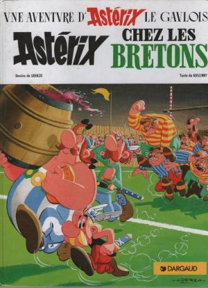 couverture, jaquette Astérix 8  - Asterix chez les bretonsRéédition (dargaud) BD