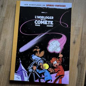 couverture, jaquette Les aventures de Spirou et Fantasio 36  - L'horloger de la comète Deluxe (Editions Black and White) BD